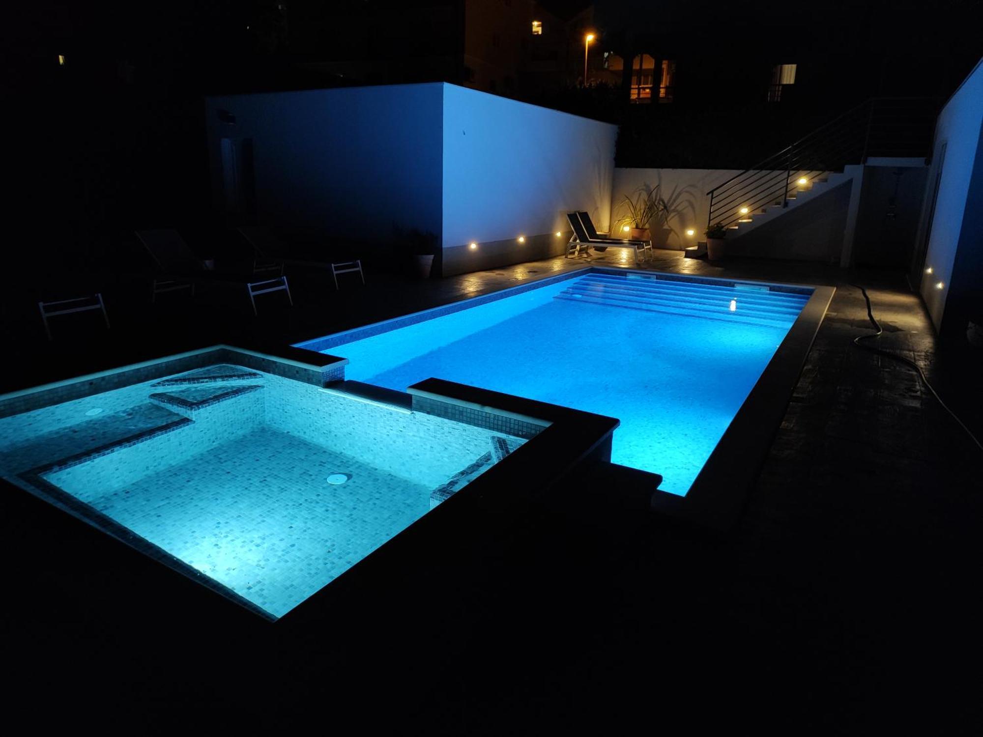 Fantastic House Villa โปดสตรานา ภายนอก รูปภาพ