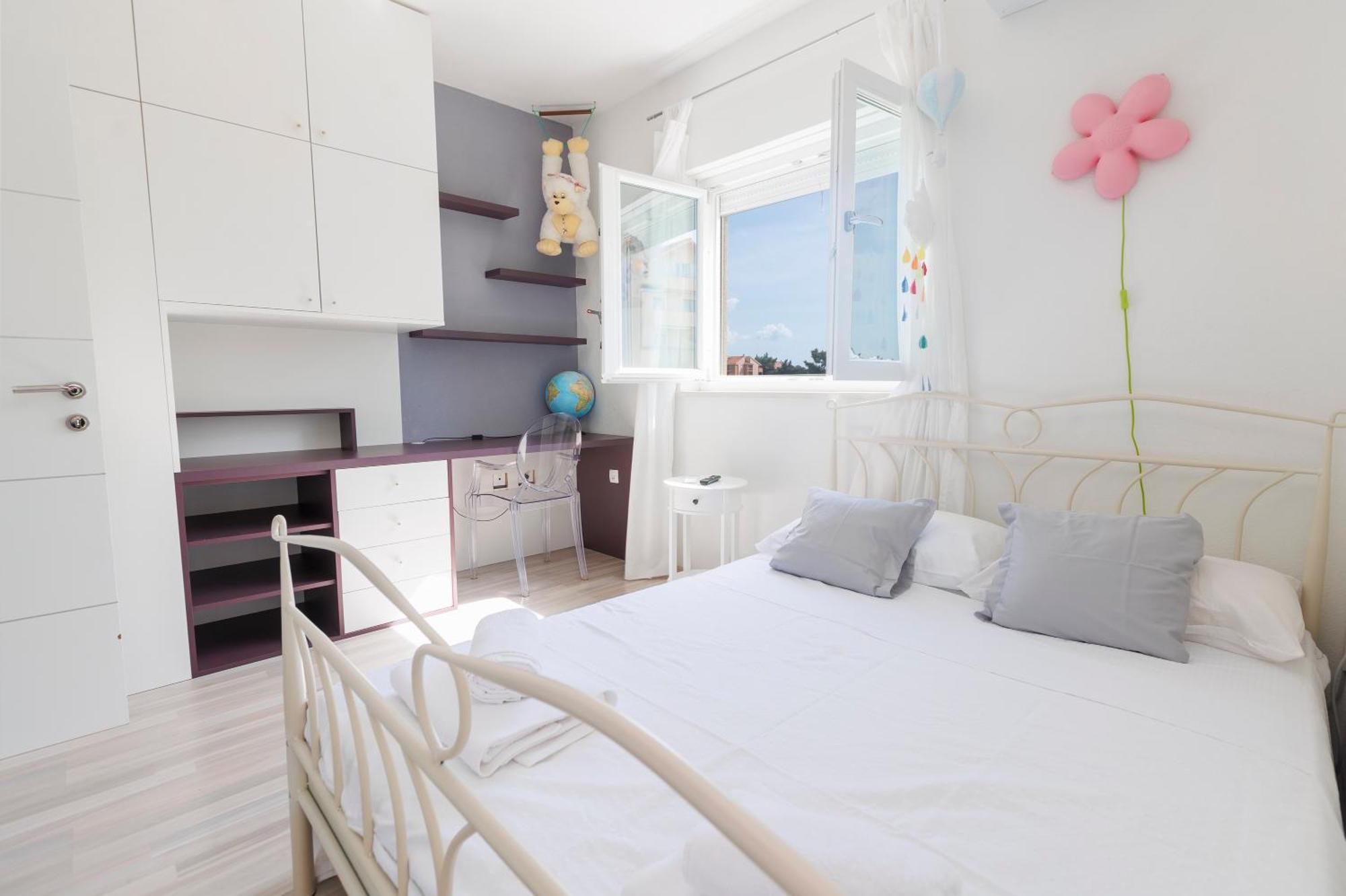 Fantastic House Villa โปดสตรานา ภายนอก รูปภาพ
