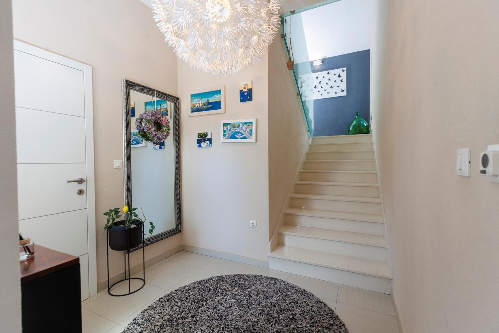 Fantastic House Villa โปดสตรานา ภายนอก รูปภาพ