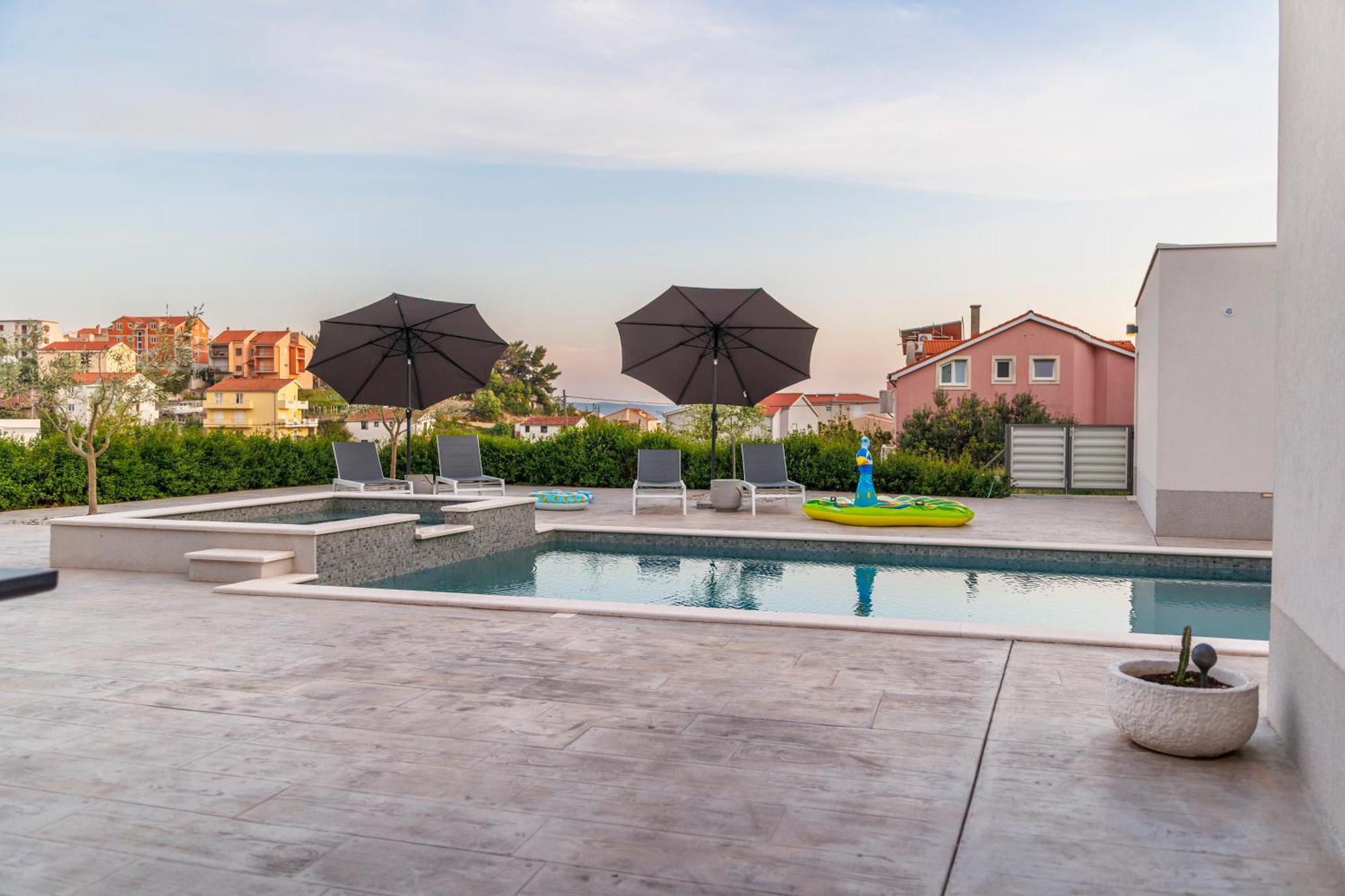 Fantastic House Villa โปดสตรานา ภายนอก รูปภาพ