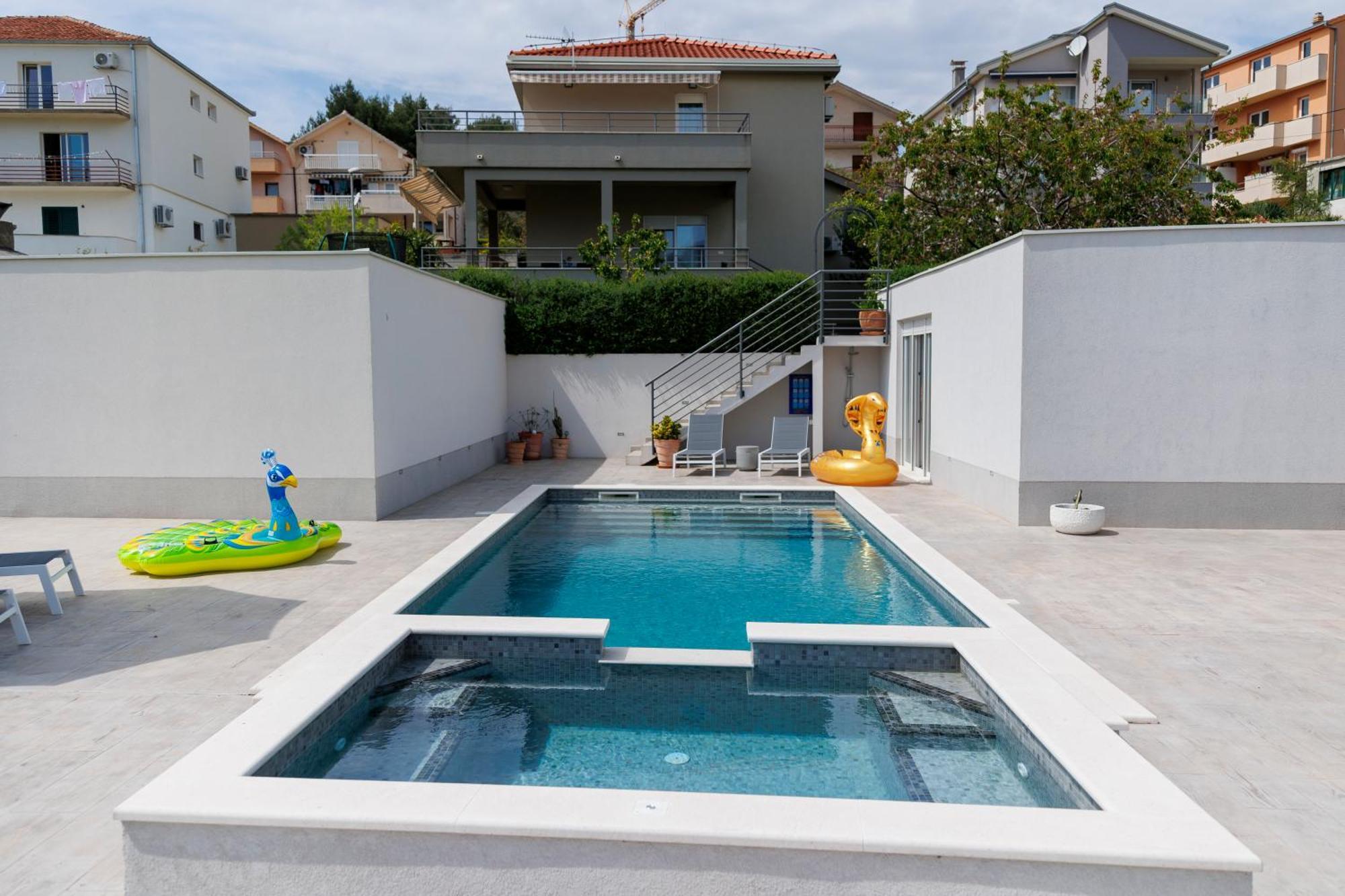 Fantastic House Villa โปดสตรานา ภายนอก รูปภาพ