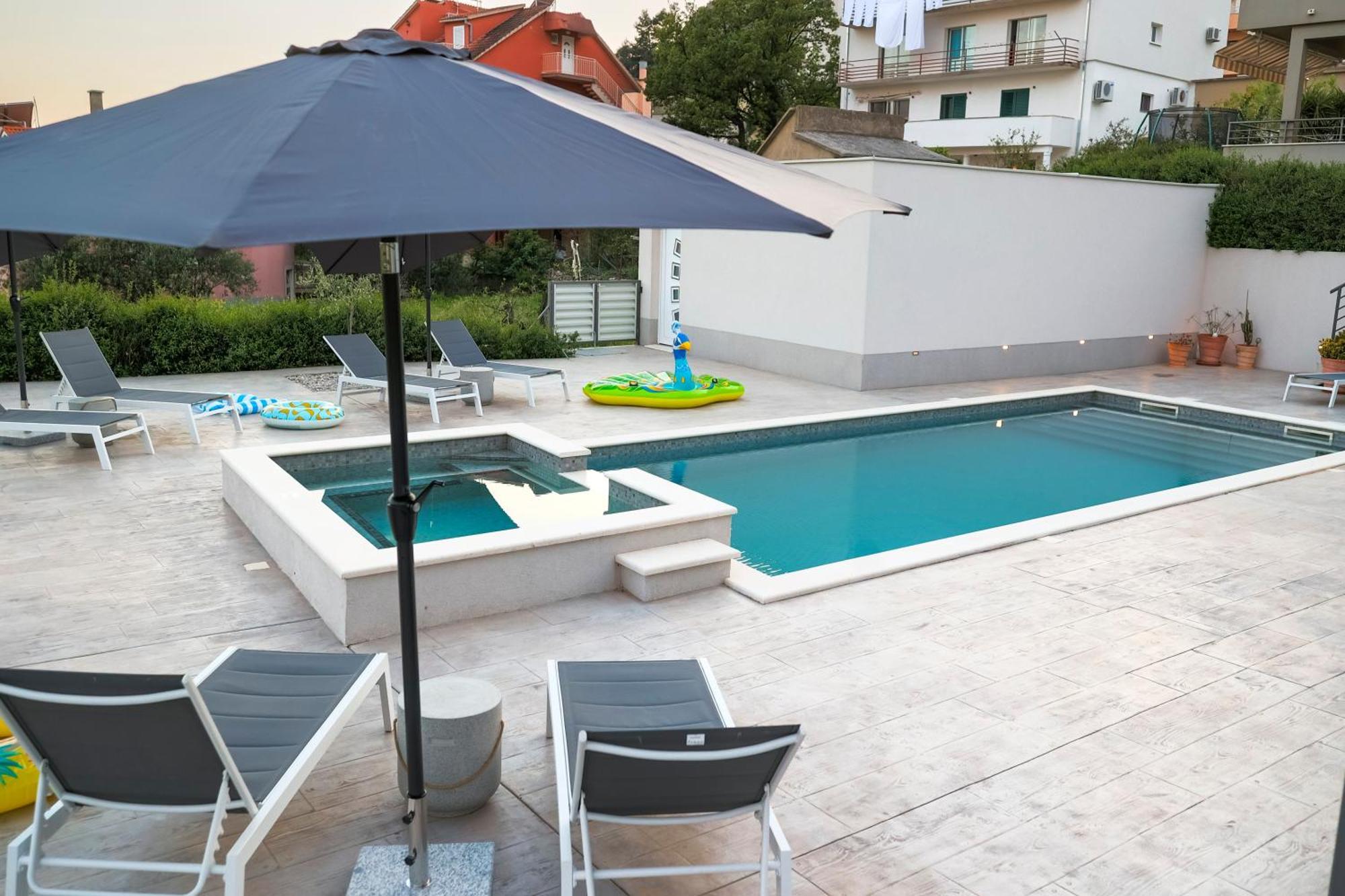 Fantastic House Villa โปดสตรานา ภายนอก รูปภาพ