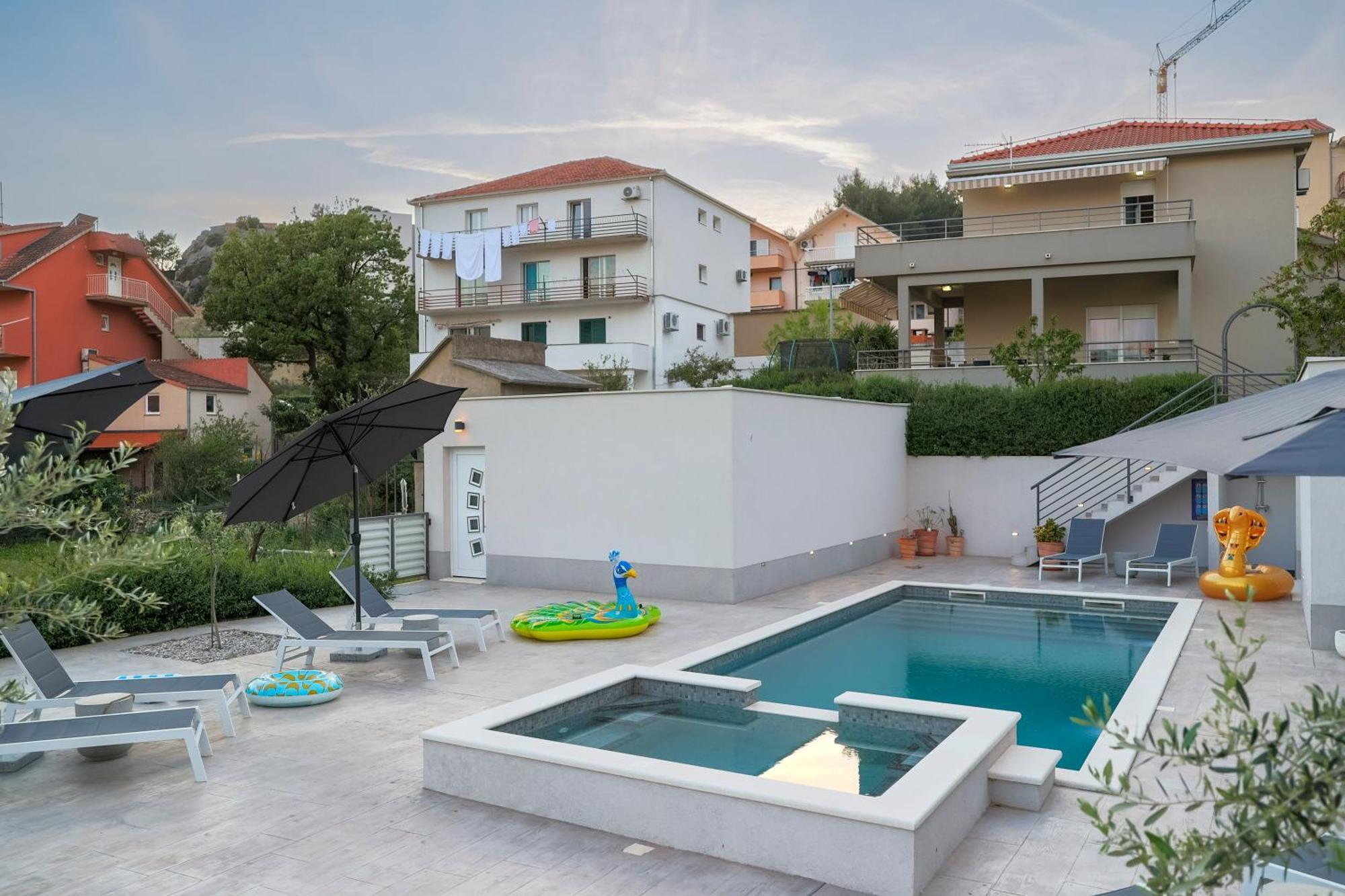 Fantastic House Villa โปดสตรานา ภายนอก รูปภาพ